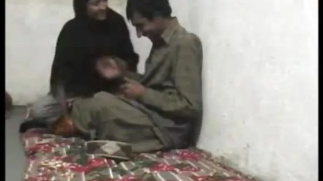 वयस्क कोई पंजीकरण  राक्षस सह इंग्लिश सेक्स वीडियो भेजो !!