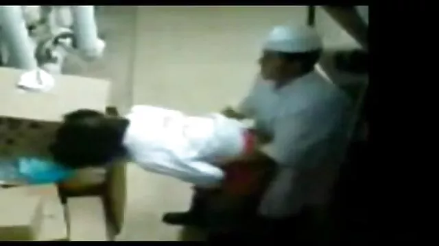 वयस्क कोई पंजीकरण  दो आकर्षक वेश्याओं ने सेक्सी इंग्लिश पिक्चर सेक्सी वीडियो एक सींग की छड़ को चूसते हुए और चूसते हुए